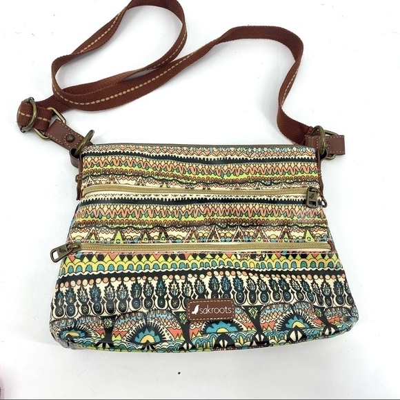 Sakroots Artist Circle three zip crossbody bag - Picture 1 of 9